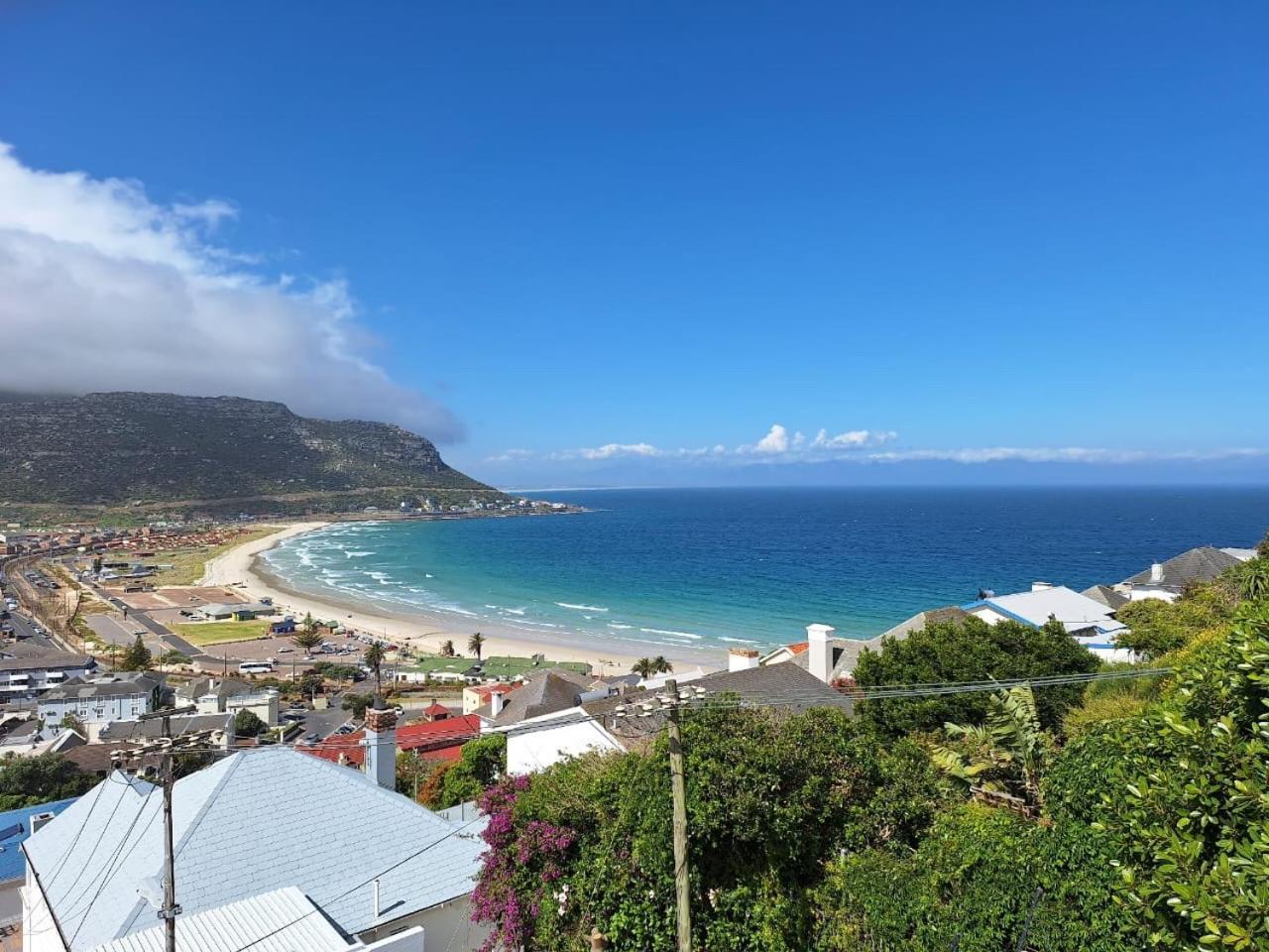 Watching Waves, Heron Chase Fish Hoek Exterior foto